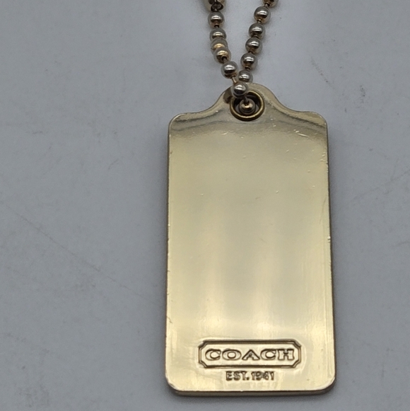 Coach Gold Metal Carriage Hangtag 1.5" - Picture 3 of 4